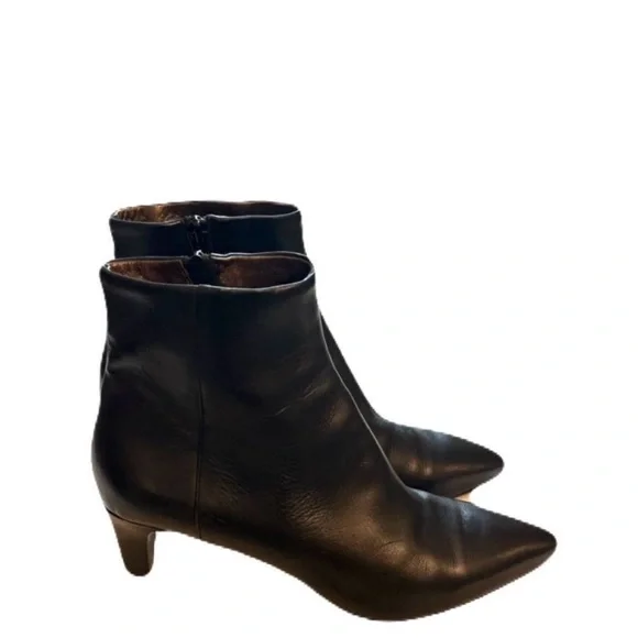 Agl Leather Pointed Toe Ankle Boots - Picture 6 of 9